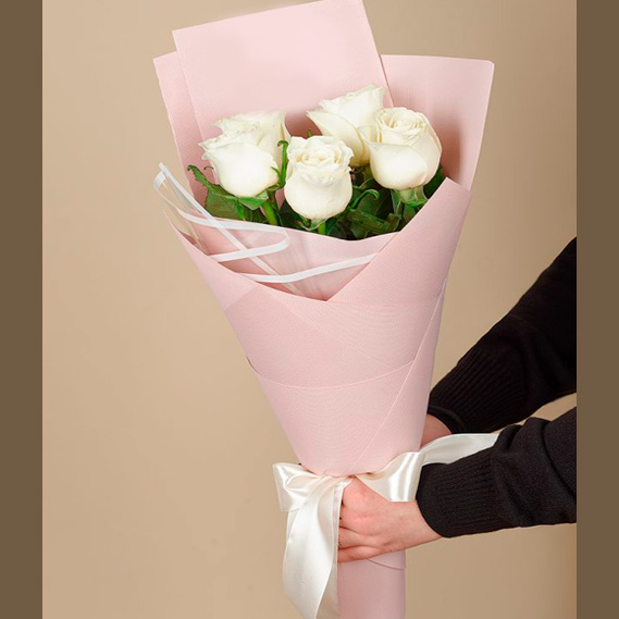 Букет 5 роз | Доставка цветов на Самуи